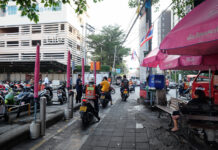 Report a Moto on Sidewalk and Get Paid Half the Fine