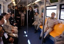 Senior Bangkok Police Meet BTS, MRT Reps to Talk Security