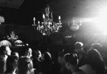 Goodbye Dark Bar: Ekkamai Venue Another Nightlife Casualty