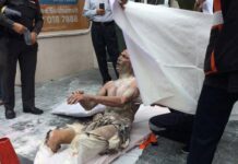 Burning Man Tries to Enter Iranian Embassy on Election Day