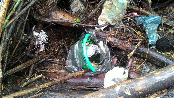 The object as it was found Tuesday afternoon. Photo: Matichon