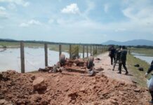 Road Bomb Kills 6 Soldiers in Pattani
