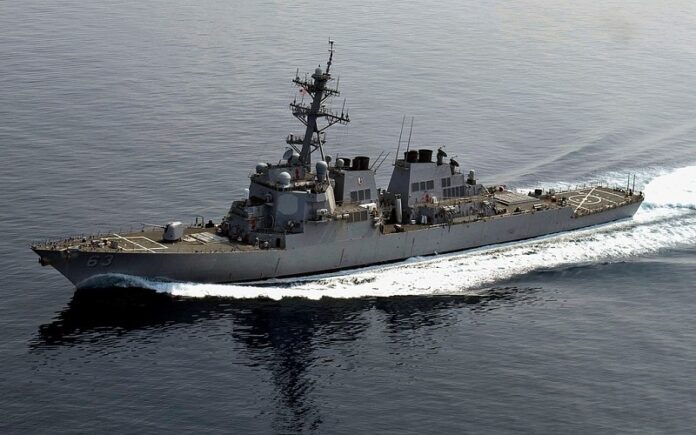 The USS Stethem (DDG 63) seen here in 2009 as it transits the Gulf of Thailand. Photo: Gabriel S. Weber / Wikimedia Commons