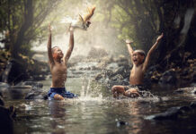 Swiss Woman Passes Off Thai Photog’s Work, Wins Awards