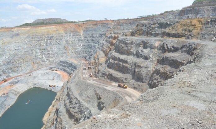 The Chatree gold mine operated by Akara Resources Co. Ltd. in Phichit province Photo: Matichon