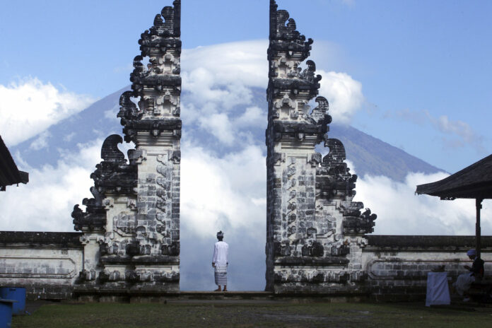 APTOPIX Indonesia Bali Volcano
