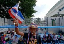 Prayuth’s Latest Poll Promise Draws Praise, Doubt