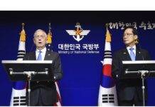 Mattis Resignation Letter Lays Out Challenges for Successor U.S. Secretary of Defense Jim Mattis, left, and South Korea's Defense Minister Song Young-moo hold a joint press conference after the Security Consultative Meeting (SCM) at the Defense Ministry in 2017 in Seoul, South Korea. Photo: Jung Yeon-Je / Associated Press