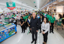 Tesco Lotus Supermarkets to Close at 2pm on Cremation Day