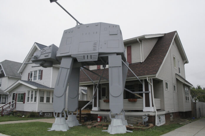 A four-legged All Terrain Armored Transport, or AT-AT walker, Oct. 12 in Parma, Ohio. Photo: Patrick Cooley / The Plain Dealer-Cleveland.com A four-legged All Terrain Armored Transport, or AT-AT walker, Oct. 12 in Parma, Ohio. Photo: Patrick Cooley / The Plain Dealer-Cleveland.com