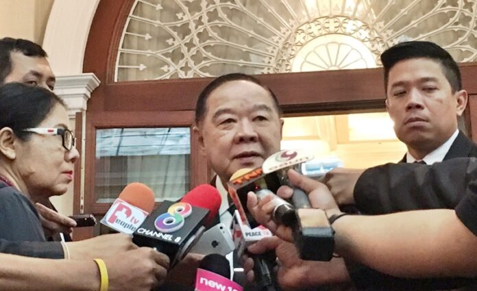 Gen. Prawit Wongsuwan, at center.