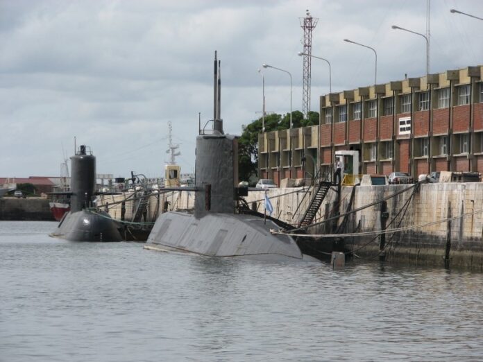 A TR-1700 class submarine seen here in 2007 in the Mar del Plata in Buenos Aires, Argentina. Photo: Martín Otero / Wikimedia Commons