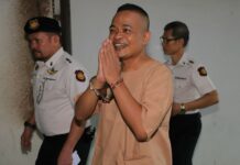 Jailed Redshirt Leader’s Defamation Prison Term Reduced