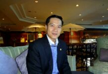 Airport Food Too Pricey? Tourism Minister Says He Doesn’t Eat There