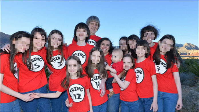 Image of the family posted April 3, 2016. Photo: David-Louise Turpin / Facebook Image of the family posted April 3, 2016. Photo: David-Louise Turpin / Facebook