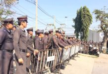 Police Blocks Equal Rights March From Bangkok to Khon Kaen