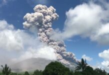 Philippine Volcano Explodes, Authorities Raise Alert Level (Video)