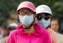Bangkok Eyes Burning? Residents Advised to Get Good Masks