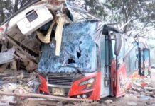 18 Die in Deadly Bus Crash