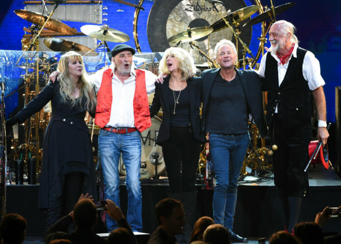 Stevie Nicks, John McVie, Christine McVie, Lindsey Buckingham, Mick Fleetwood Fleetwood Mac band members appear at the 2018 MusiCares Person of the Year tribute honoring Fleetwood Mac in New York. .Photo: Evan Agostini / Associated Press