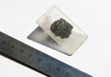 Diamond Fragment May Come From ‘Lost Planet’ A thin slice of the meteorite sample from a meteorite that fell to Earth more than a decade ago. Photo: Hillary Sanctuary / Associated Press