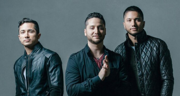 Photo: Boyce Avenue / Facebook
