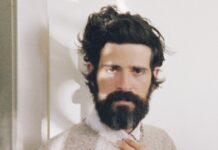 See Suave Singer Devendra Banhart Soothe Bangkok Auditorium