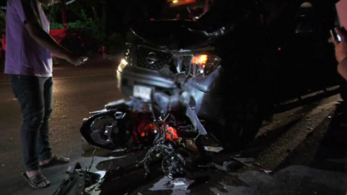 A motorcyclist was killed after crashing into a truck Monday night in Sisaket province. A motorcyclist was killed after crashing into a truck Monday night in Sisaket province.