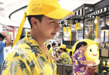 Peak Pineapple: Fruity Hawaiian Shirts Conquer Thailand