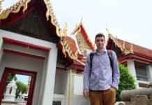 Driven Frenchman Reviews 1,500 Thai Temples – And Counting