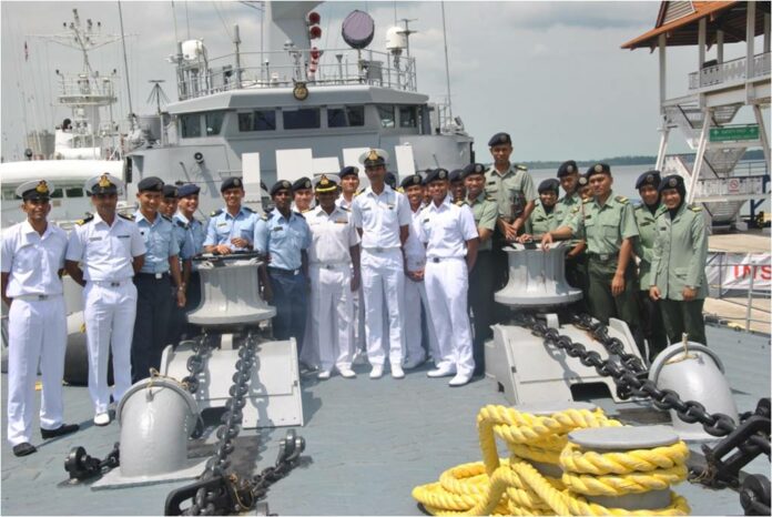 The Royal Malaysian Navy and Malaysian Maritime Enforcement Agency trainees on board INS Tir. First Training Squadron of the Indian Navy in 2015. Photo: Indian Navy / Wikimedia Commons