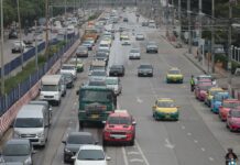 Ticket Cams to Bust Bangkok’s Lane Cutters Photo: Matichon