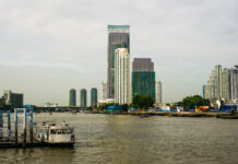 City Hall Continues ‘Canceled’ River Boardwalk Plan Photo: Thangaraj Kumaravel / Flickr