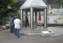 Activist Blocked From Commemorating 1932 Revolt Pro-democracy activist Ekachai Hongkangwan on Sunday at the Thammasat University's Tha Prachan campus in Bangkok. Photo: Thai Lawyers For Human Rights / Twitter