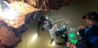 Rescue Diver Killed in Cave as Boys Running Out of Time