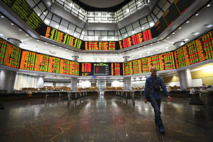 Photo : Vincent Thian / Associated Press Photo : Vincent Thian / Associated Press