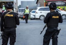 Amnesty Condemns Indonesia Police Killings Ahead of Games An undated image of policemen in Indonesia. Image: News Zone / YouTube