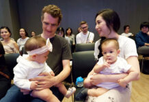 Anxious Thai Moms-to-Be Now Have an App For That