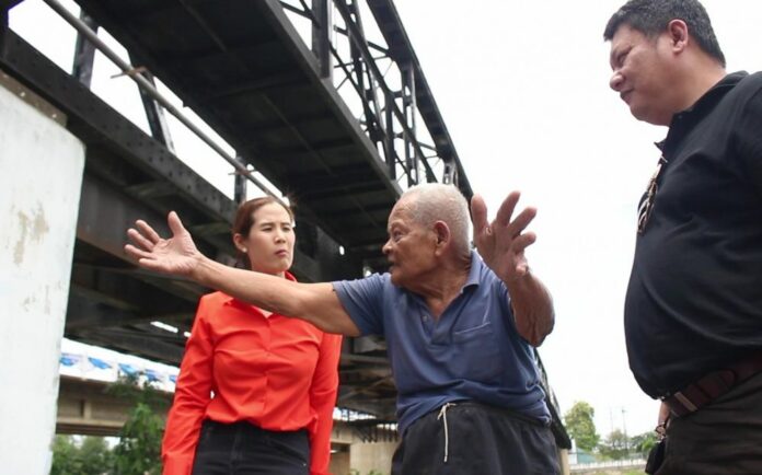 Yu Klanked, 99, told reporters Wednesday how he was recruited by Japanese soldiers to help repair Chulalongkorn Bridge after it was destroyed by the Allied bombing in 1942.