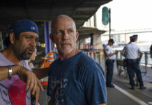 NYPD: US Dad Fled to Thailand After Tossing Dead Baby in River Monte Campbell, of Stillwater, Okla., right, stands under the Brooklyn Bridge in the Manhattan borough after jumping into New York's East River to rescue a baby floating in the East River. Photo: Robert Bumsted / Associated Press