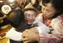 Korean Relatives Bid Emotional Farewell After Reunions