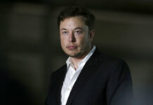 SEC Seeks to Oust Tesla CEO Elon Musk Over Go-Private Tweet Tesla CEO and founder of the Boring Company Elon Musk speaks at a news conference in June in Chicago. Photo: Kiichiro Sato / Associated Press