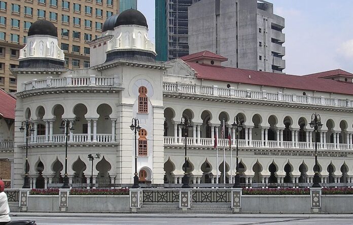 The Old High Court Building in 2007 in Kuala Lumpur, Malaysia. Photo: Two hundred percent. / Wikimedia Commons