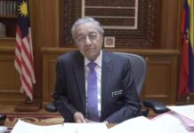 Malaysian PM Says Public Caning of Lesbians Tarnishes Islam