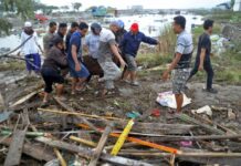 Indonesia Tsunami, Quake Devastate Coast; Deaths Top 380