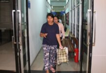 ‘Republican Shirt’ Suspect Handed Over to Police
