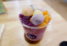 Slurp Bouncy Bua Loi Drinks at New Downtown Bangkok Cafe