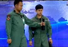 Businessman Gets 9 More Years in Jail Over Fake Bomb Detector Two soldiers demonstrate use of GT200 bomb detector on live TV in 2010. Image: Channel 3