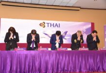 1st-Class Drama: Thai Airways Sides With Passengers Over Pilots Thai Airways executives Monday apologize at a news briefing regarding the delay earlier this month of flight TG971, which was held up by a dispute over seating pilots in first class.