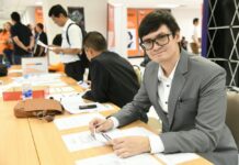 Rangsiman Rome Explains Leaving Protest Movement For Politics Rangsiman Rome, a former pro-democracy movement leader, registers Saturday as a member of the Future Forward Party.